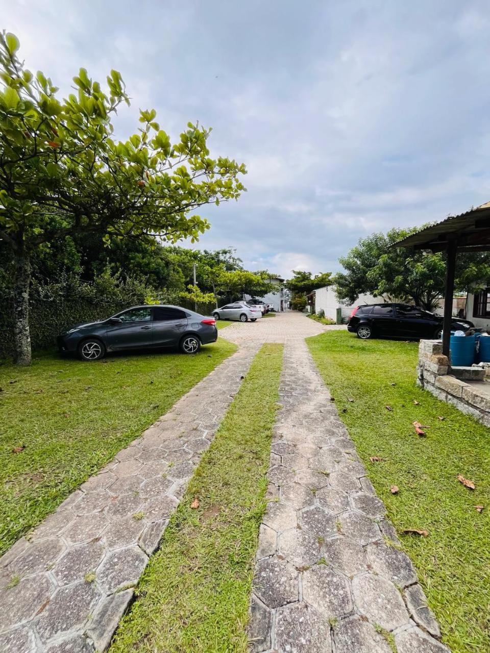 Pousada Louise Pinheiro Exterior photo