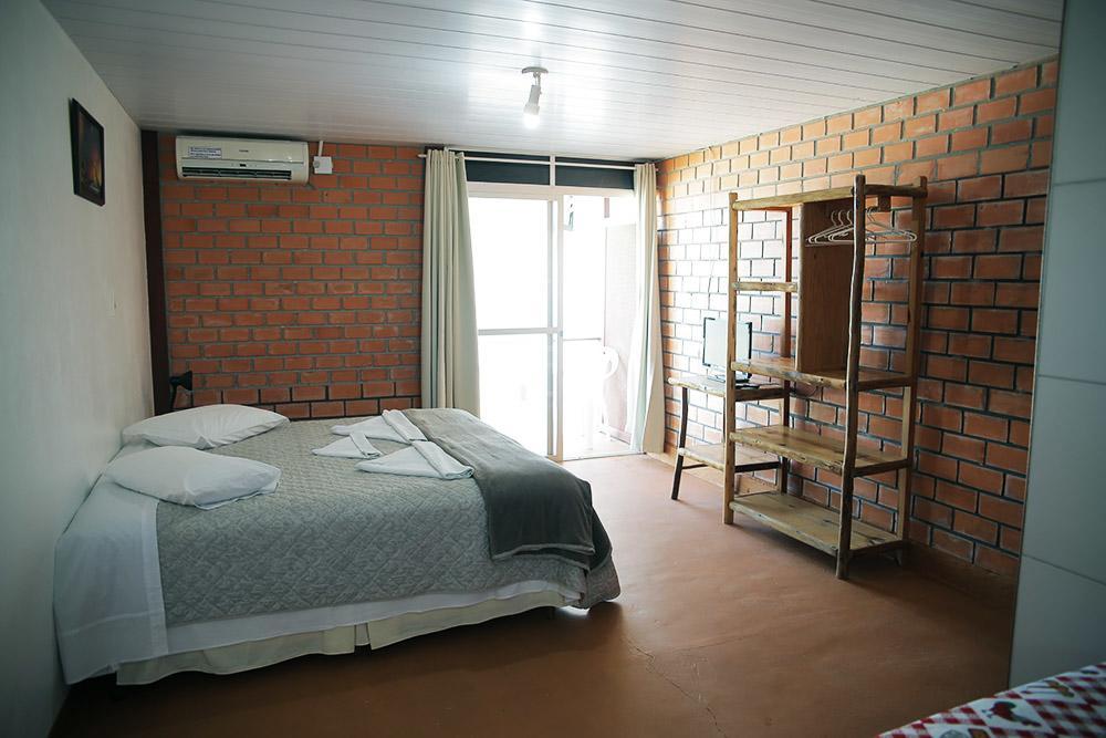 Pousada Louise Pinheiro Exterior photo