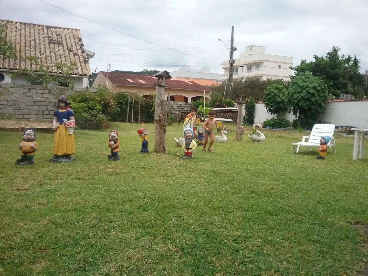 Pousada Louise Pinheiro Exterior photo